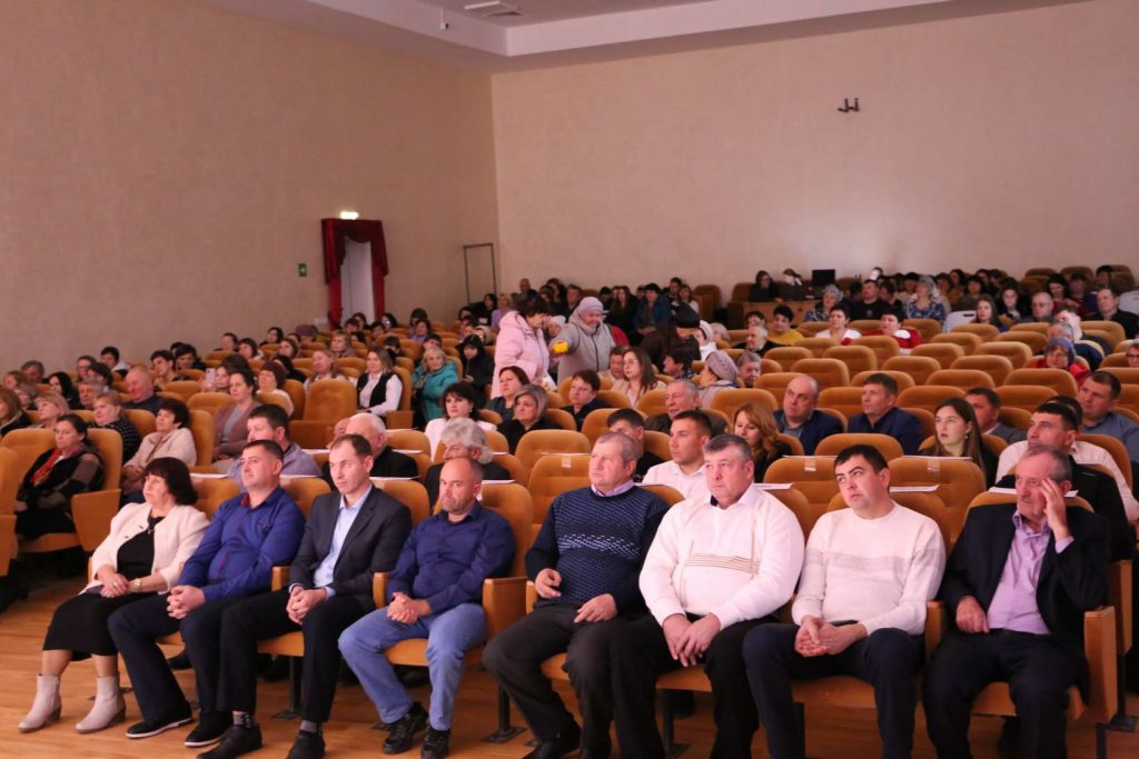 В Кашарах прошел праздник в честь Дня работника сельского хозяйства и перерабатывающей промышленности