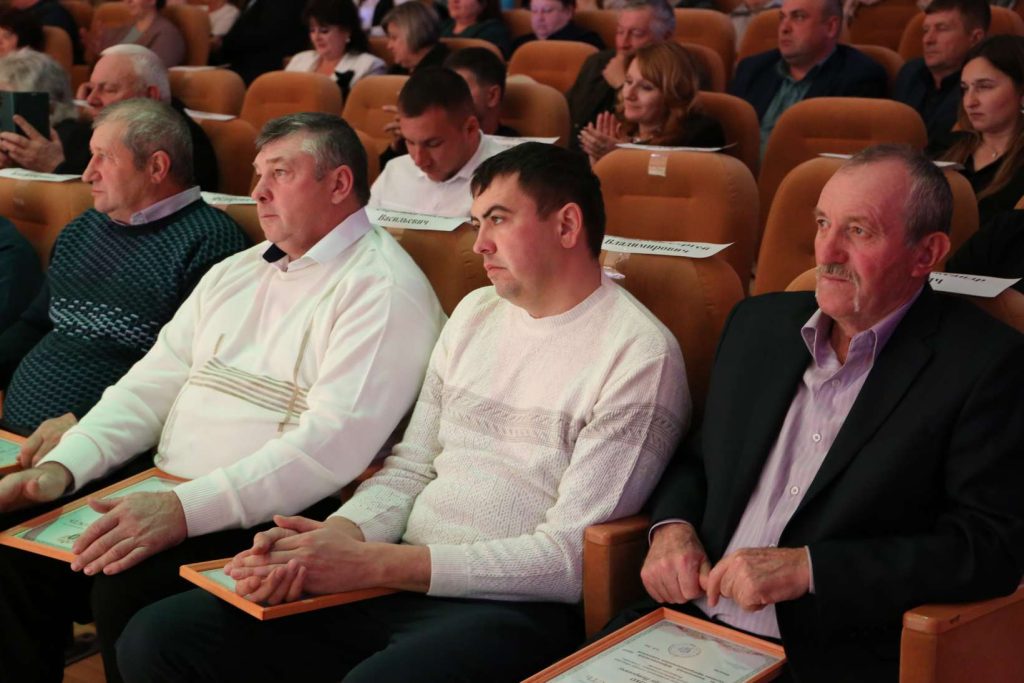 В Кашарах прошел праздник в честь Дня работника сельского хозяйства и перерабатывающей промышленности