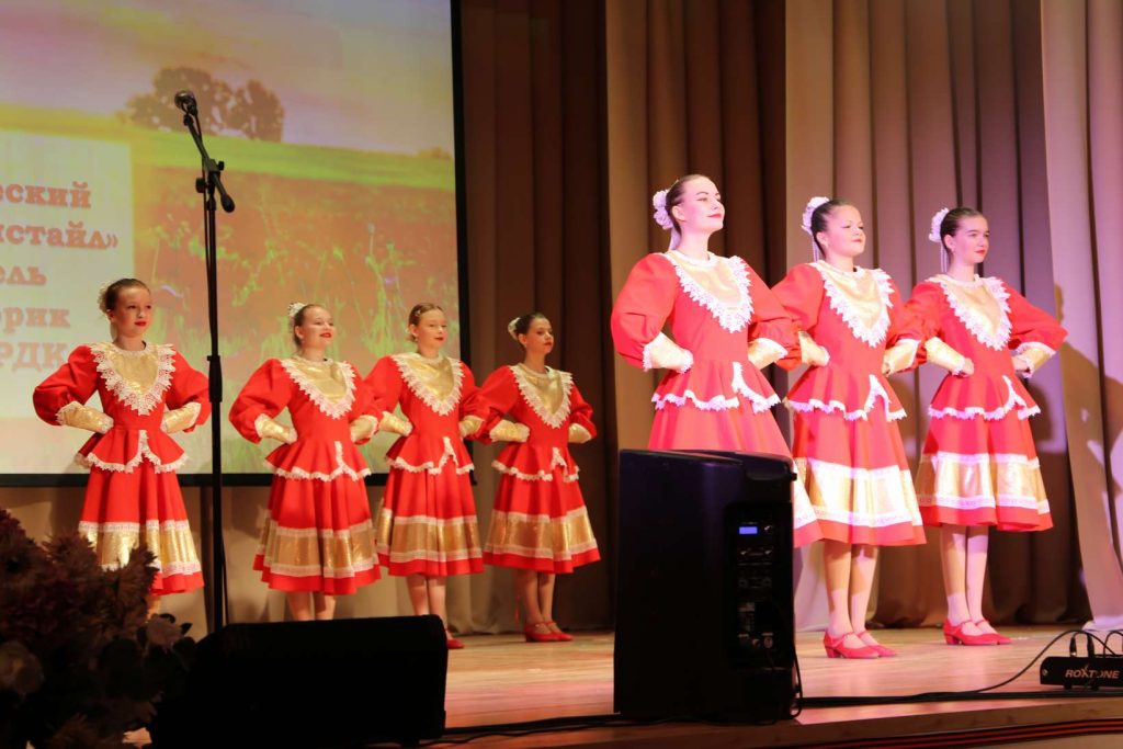 В Кашарах прошел праздник в честь Дня работника сельского хозяйства и перерабатывающей промышленности