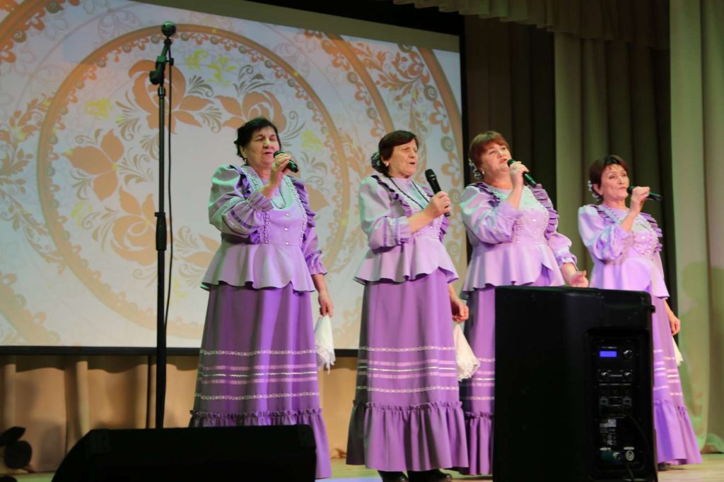 В Кашарах прошел праздник в честь Дня работника сельского хозяйства и перерабатывающей промышленности