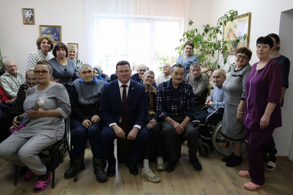 Верхнесвечниковский дом-интернат отметил 20-летний юбилей