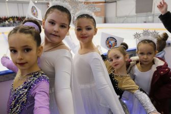 Новогодняя сказка на льду: ледовая арена «Светлый» отметила свой пятилетний юбилей