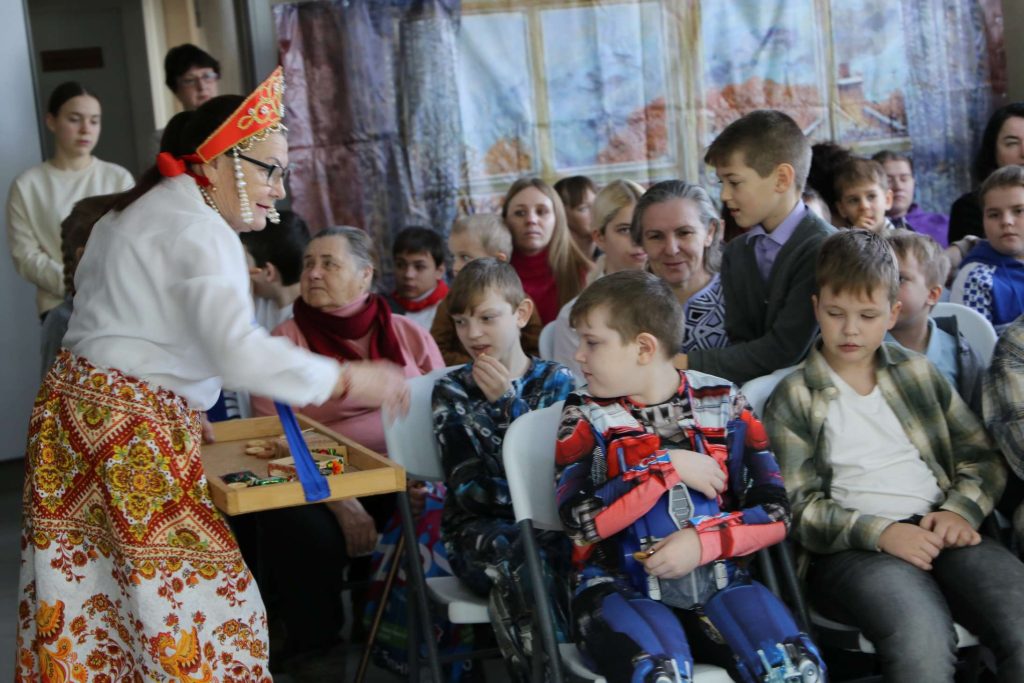 Праздник волшебства: в Кашарском РДК прошла традиционная Ёлка главы для детей