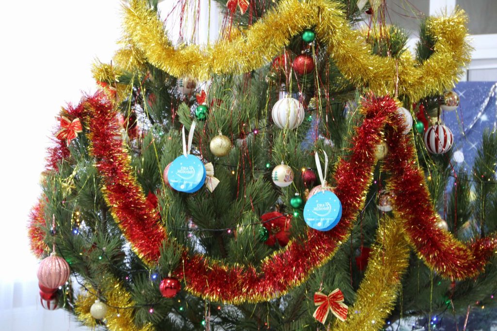 Праздник волшебства: в Кашарском РДК прошла традиционная Ёлка главы для детей