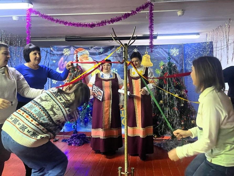 В Верхнесвечниковском Доме культуры собрались на настоящие посиделки