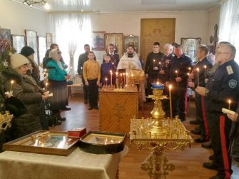 Благочинный Кашарского округа отслужил панихиду в День поминовения казаков