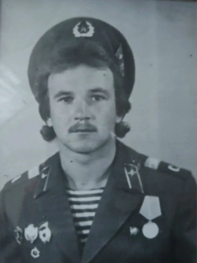 «Портрет героя»: сариновские школьники встретились с земляком, воевавшим в Афганистане