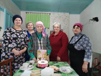 Добрые традиции: теплая встреча с чаепитием и песнями в ОСО №8 объединила четырёх именинников