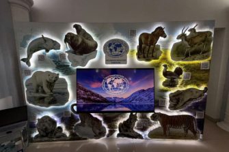 В ростовском зоопарке открылась выставка Русского географического общества об исчезающих животных