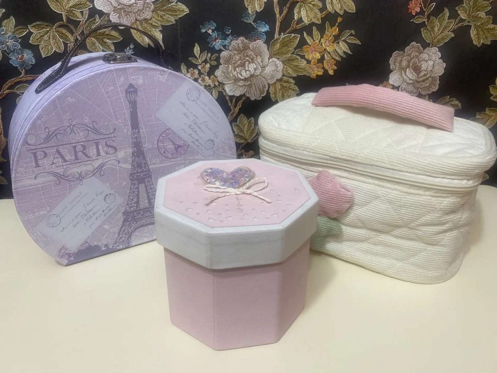 Что подарить на День святого Валентина: идеи для всей семьи