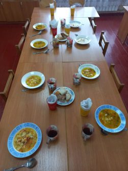 День вкуса в «Топольке»: сегодня на обед — ароматный плов и фрикадельки из рыбы