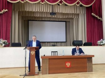 В РДК состоялся отчёт главы Кашарского сельского поселения Владимира Иванова