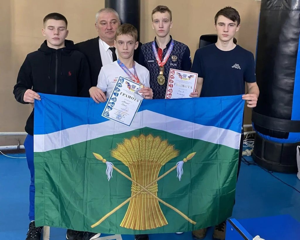 Кашарские кикбоксеры вошли в сборную области и поедут на первенство ЮФО в Крым