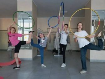 Эстафеты и викторина стали частью программы о здоровье в Кашарском ДК