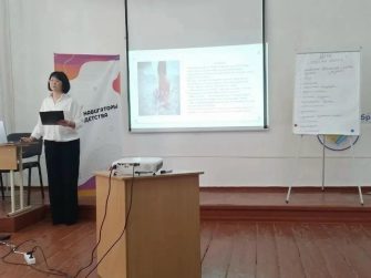 Педагоги Кашарского района делятся опытом: на зональной встрече обсудили работу с «трудными» детьми