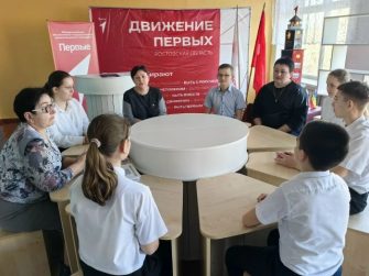 Талловеровские школьники сели за круглый стол с администрацией