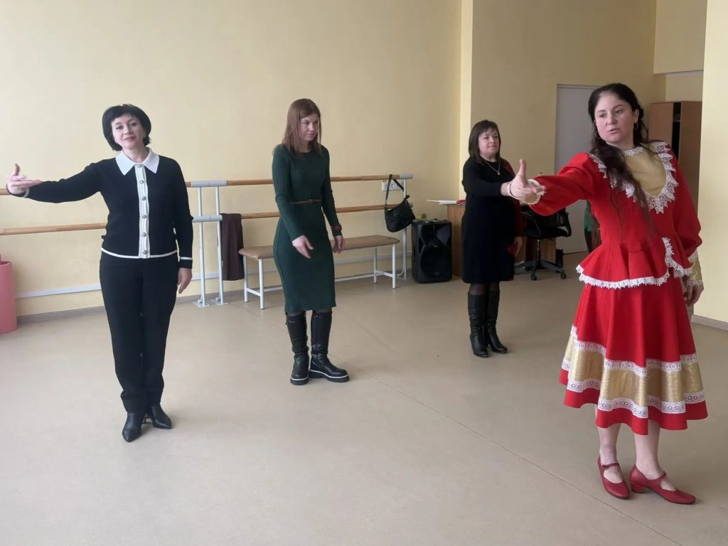 В Кашарском РДК прошел семинар-практикум по фольклору для культорганизаторов района