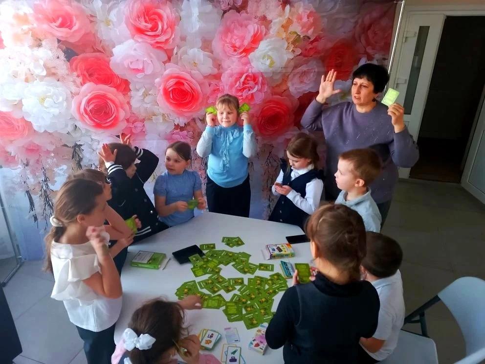 В Кашарском районе дети оценили старинные настольные игры вместо гаджетов