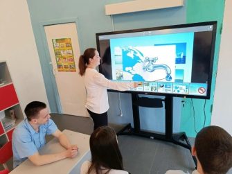 В Талловеровской школе прошла экологическая акция, посвященная Дню Земли