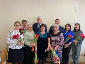 В.Н. Василенко и С.А. Смирнов встретились с семьями участников СВО накануне 8 Марта