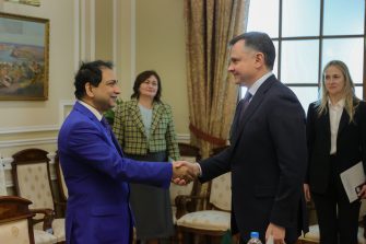 Губернатор Ростовской области обсудил с послом Бангладеш инвестиции и торговлю