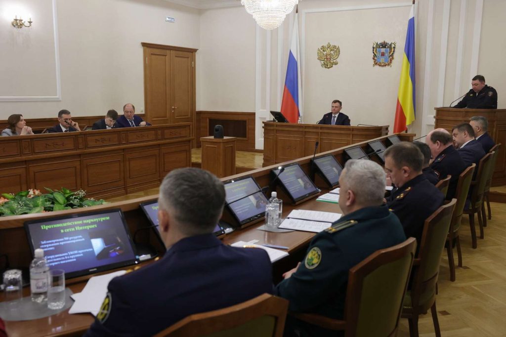 Губернатор Юрий Слюсарь дал поручения по усилению антинаркотической работы в регионе