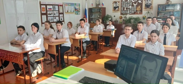 Талловеровские школьники стали участниками онлайн-мероприятия музея «Самбекские высоты»