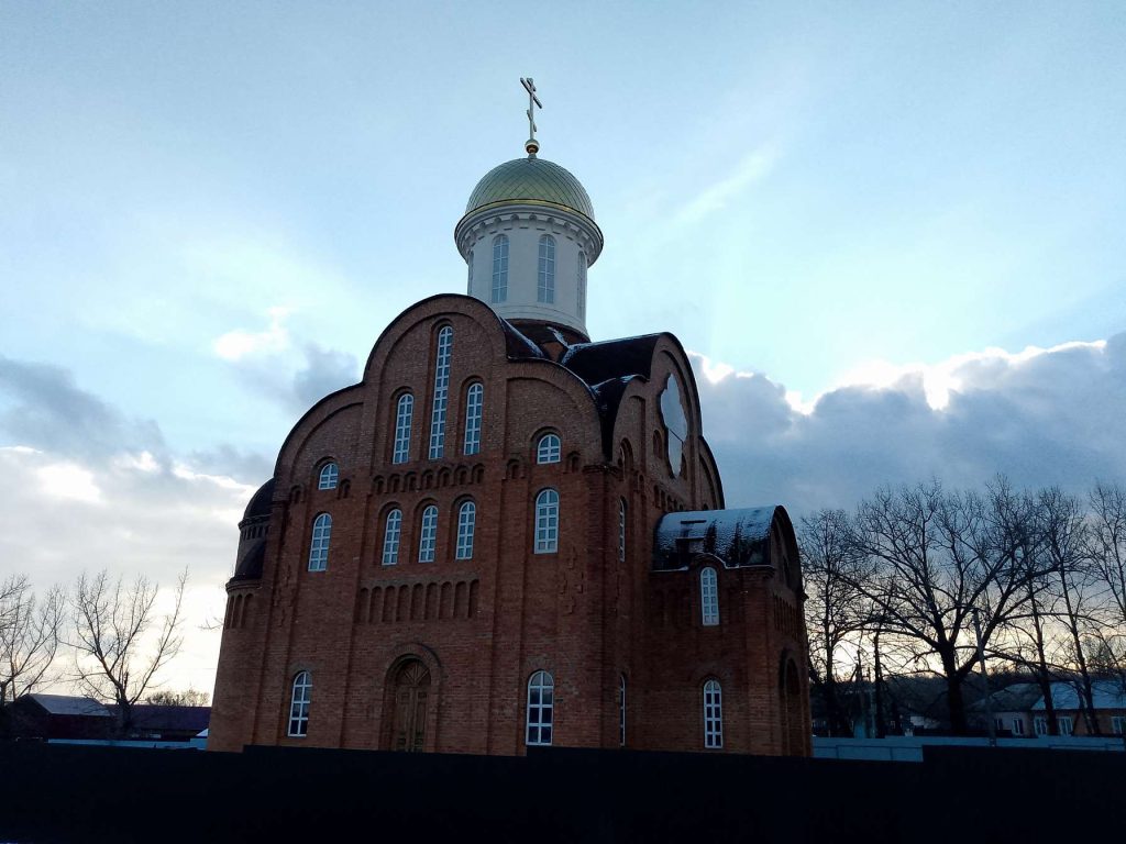 Кашарцев приглашают навести порядок у храма Николая Чудотворца