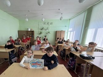 Кашарские школьники отметили 12-летие воссоединения Крыма с Россией интеллектуальной битвой