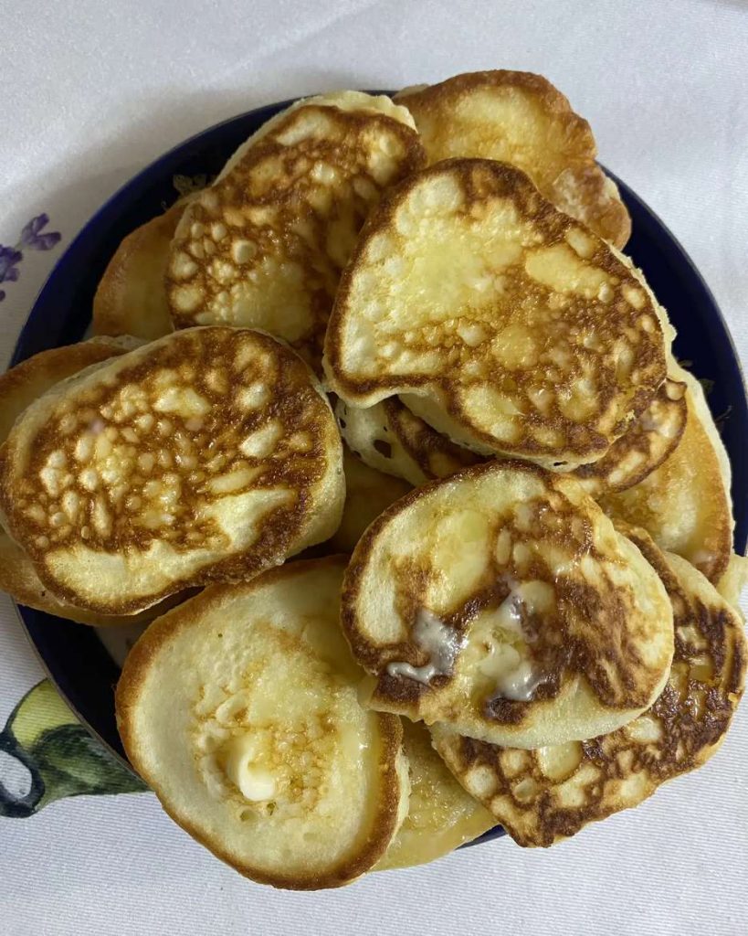 Повара раскрыли секрет мягкого теста для оладьев