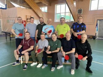 Как в Кашарах теннис собрал руководителей, врачей, строителей и вахтовиков за одним столом