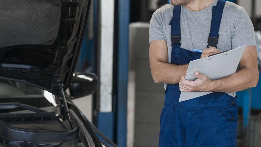 Владельцы легковых авто освобождены от техосмотра с 2026 года