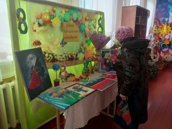 В Талловеровском Доме культуры работает выставка местных мастериц