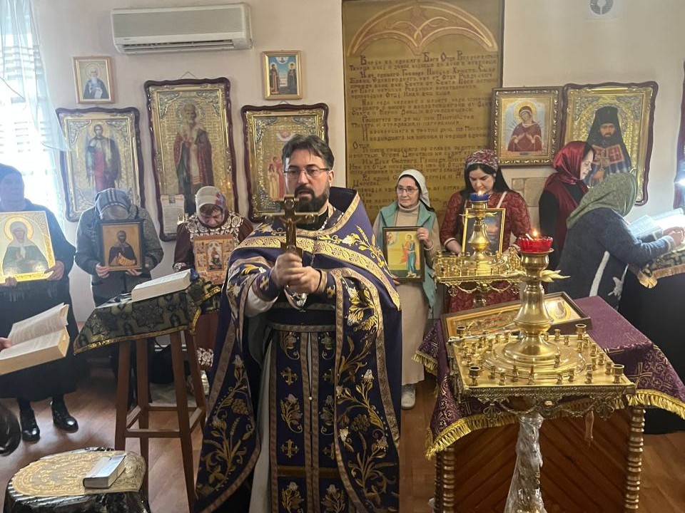 В Никольском храме Кашар отметили Торжество Православия