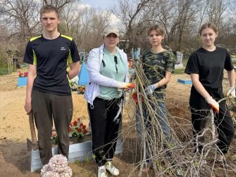 Школьники-волонтёры планируют проводить субботники на регулярной основе