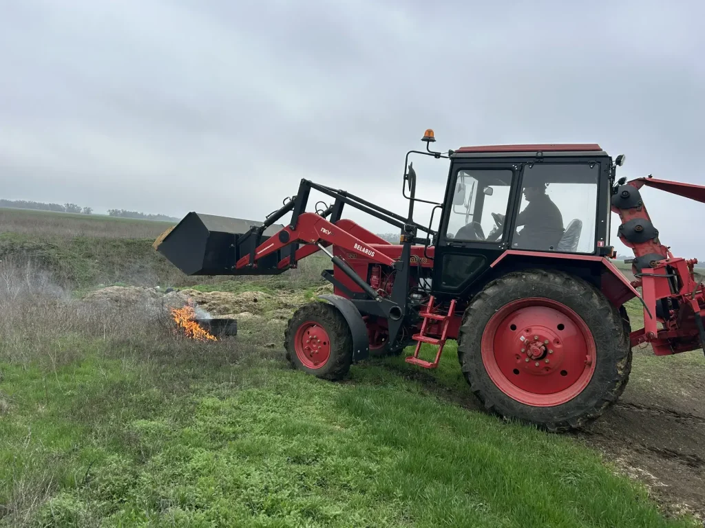 В Кашарском районе проверили готовность тракторов к пожароопасному сезону
