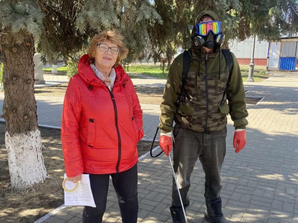 В Кашарском районе началась акарицидная обработка общественных территорий