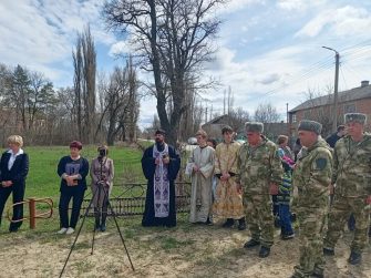 В слободе Позднеевка почтили память воинов, погибших в ходе СВО