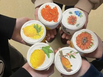 Мастер-класс по декупажу состоялся на встрече клуба «Папа особого ребенка»