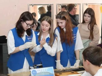 Более 900 девятиклассников Дона захотели участвовать в пилотном проекте по СПО