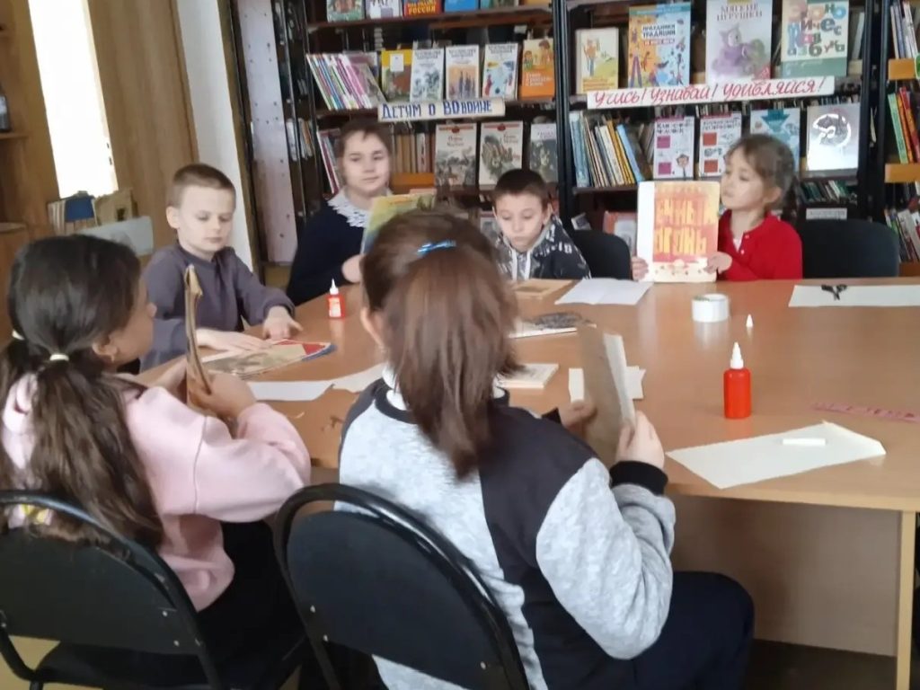 В Подтелковской библиотеке прошла акция «Книжкина больничка»